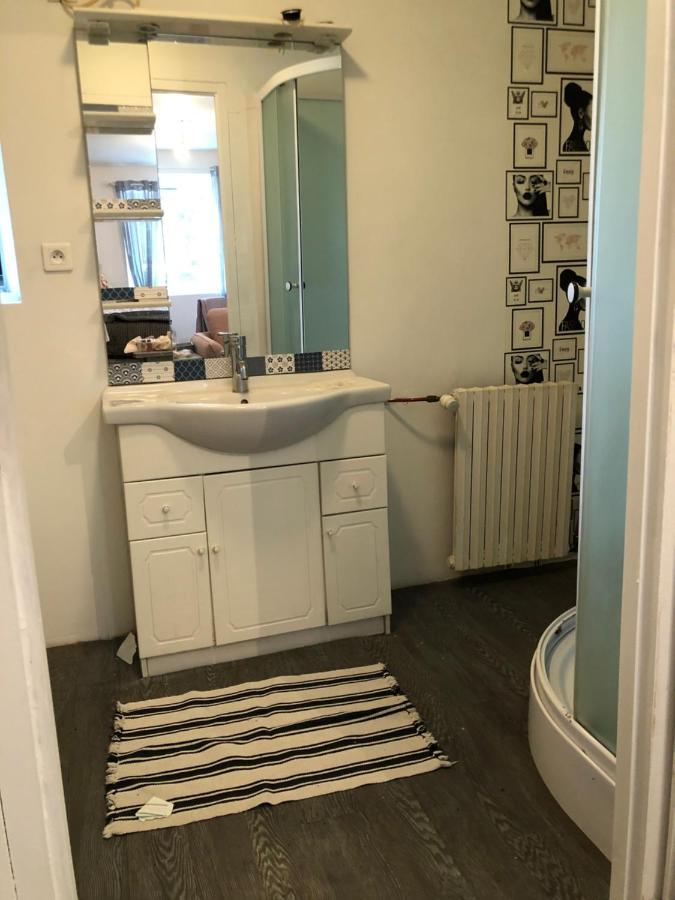 Studio 20 Min De La Mer Ideal Pour Les Deplacements Professionnels Plouaret Exterior photo